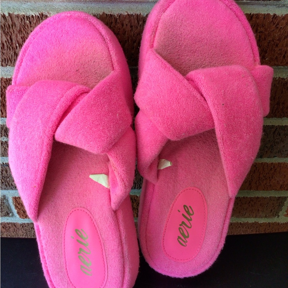 Aerie Terry Twist Platform Barbie pink Slides Size 9